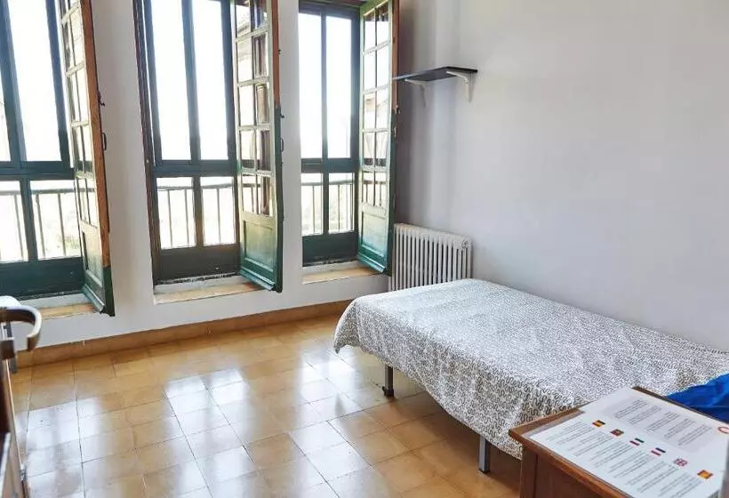 Albergue Seminario Menor   Hostel