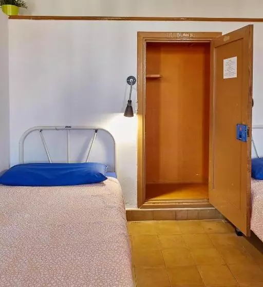 Albergue Seminario Menor   Hostel