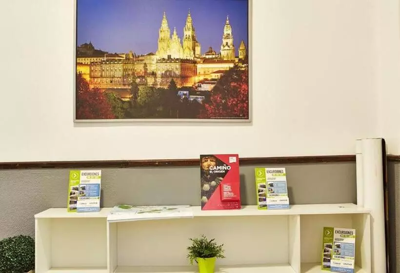 Albergue Seminario Menor   Hostel