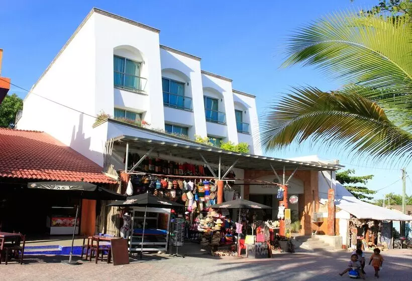 هتل Casa Melissa Near Yucatek Divers