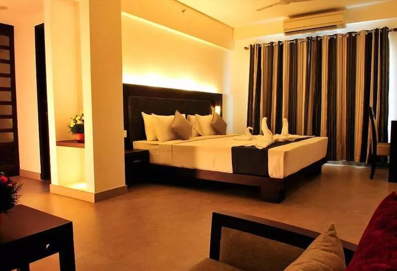 Отель Copper Folia