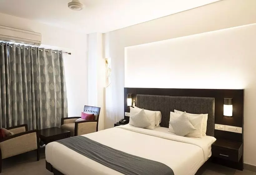 Отель Copper Folia