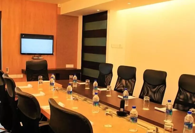 Отель Copper Folia