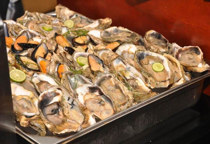 فندق Earl S Regent