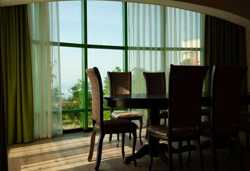 בית מלון כפרי Ekodom Sochi