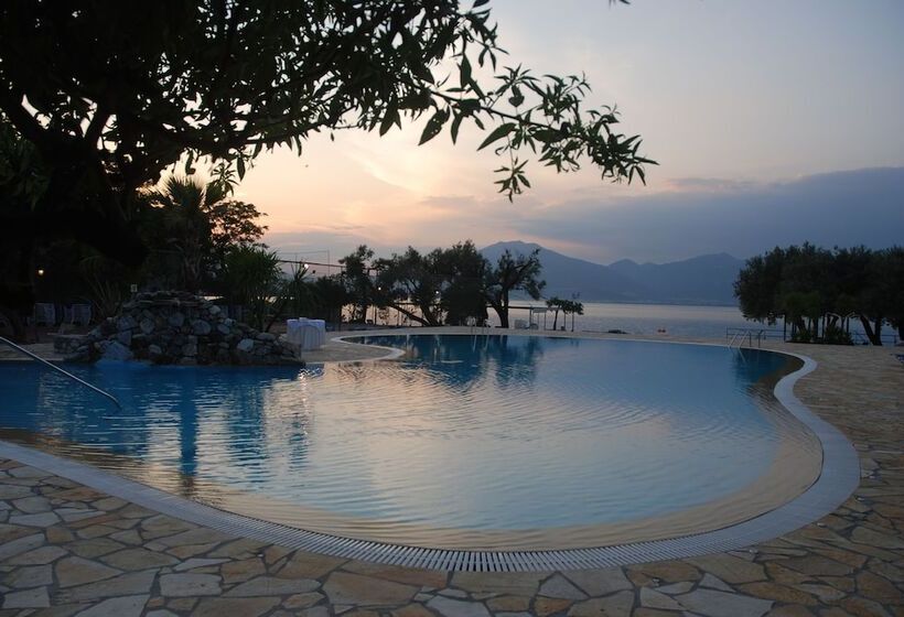 Отель Florida Blue Bay Resort & Spa