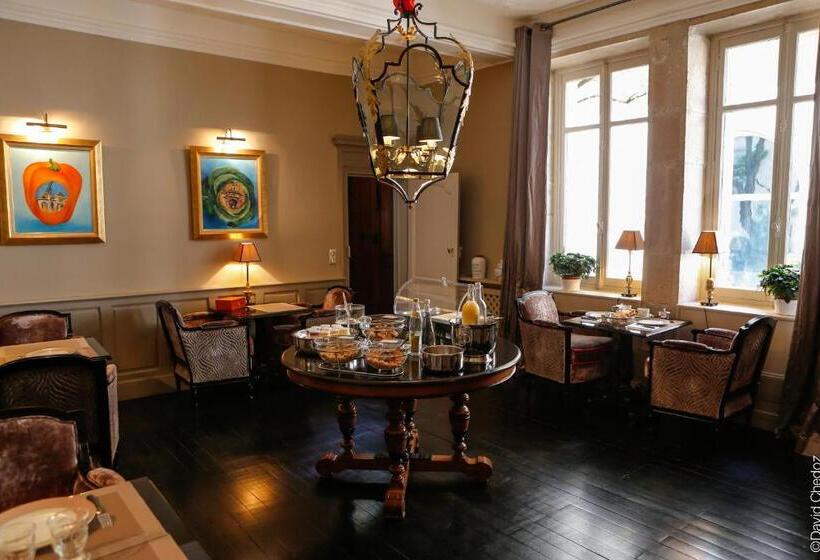 فندق La Cour Berbisey