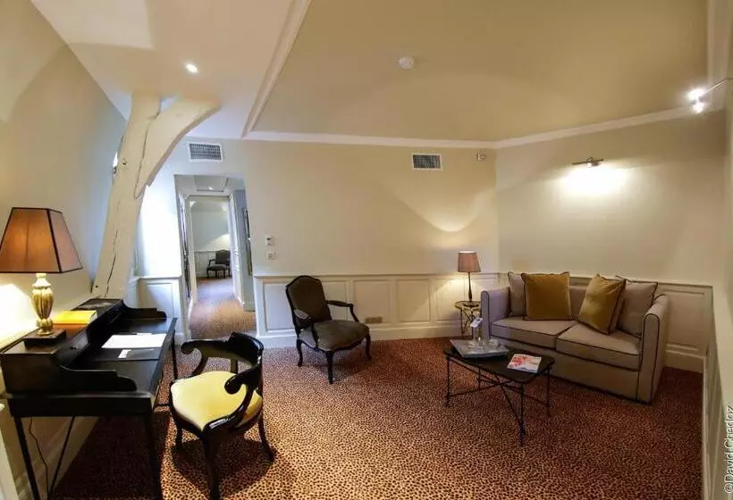 فندق La Cour Berbisey