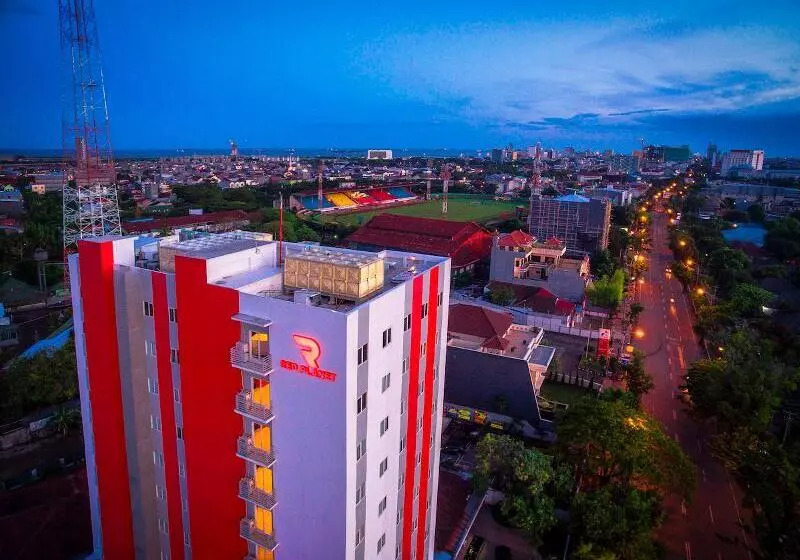 Monoloog Hotel Makassar