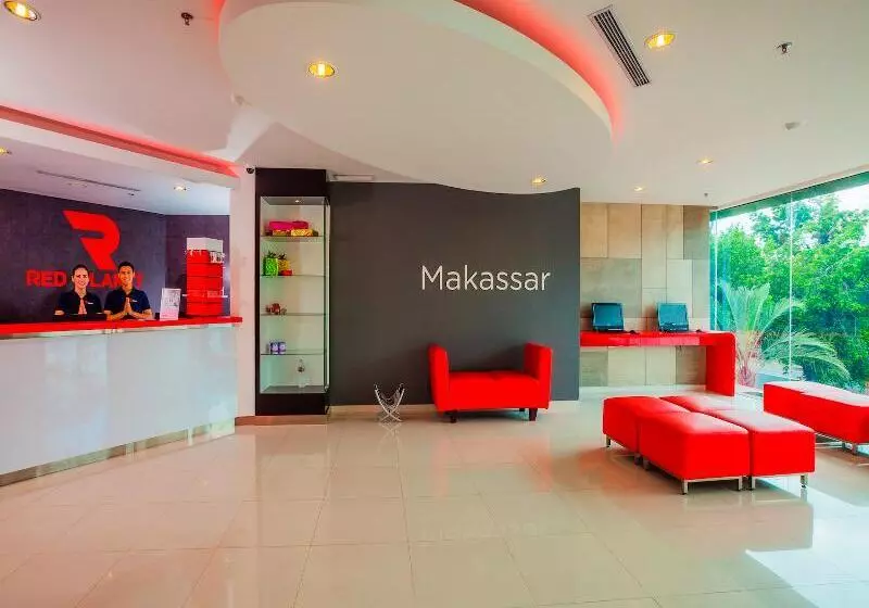 Monoloog Hotel Makassar