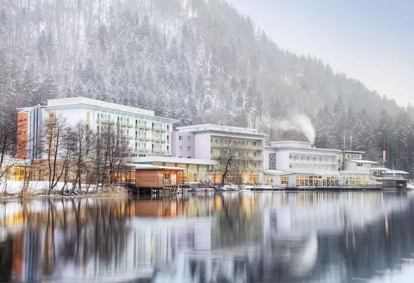 Отель Robinson Landskron