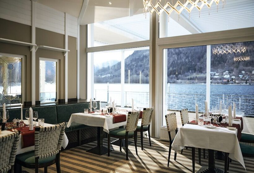 Отель Robinson Landskron