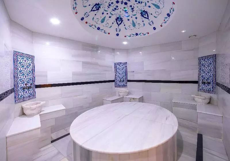 هتل Sapphire Marine