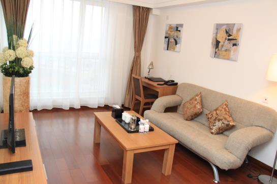 Thumb Plaza Apartel Qingdao Sunland