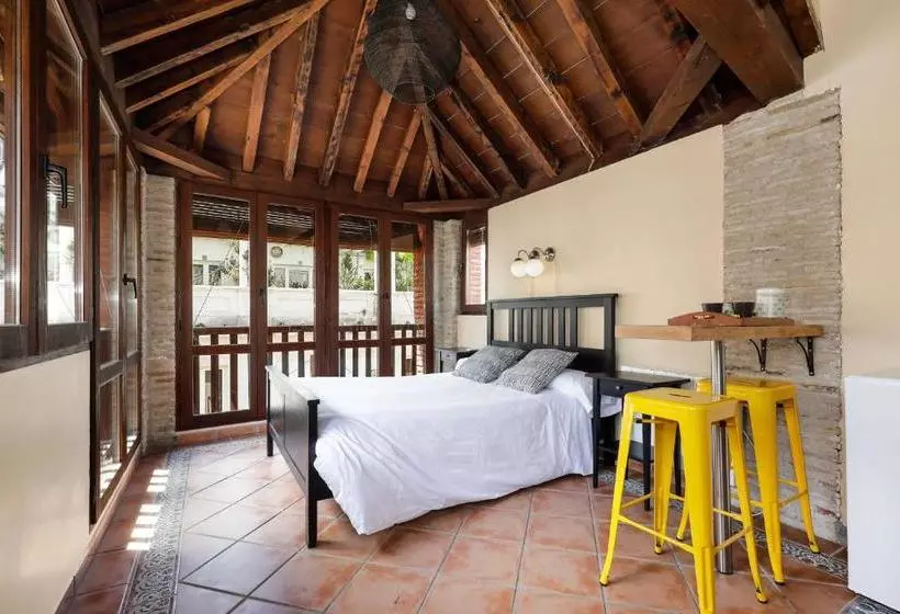 Urban Suites Granada