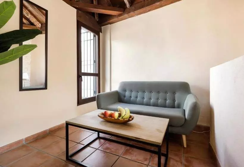 Urban Suites Granada