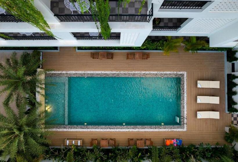 Отель Lh Residence 752