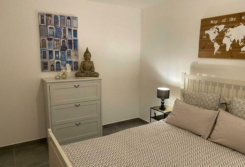 פנסיון Chambre Lit Double