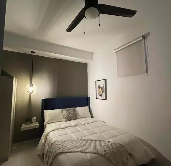 هاستل La Buena Vida Inn