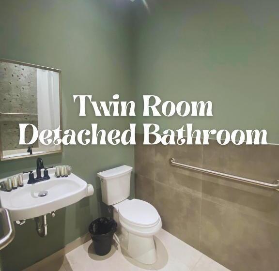 هاستل La Buena Vida Inn