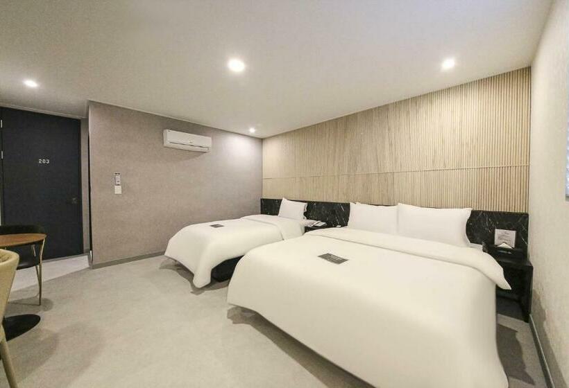 בית מלון כפרי 24st.prestige