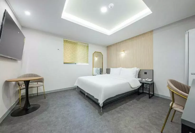 Hotelli 24st.prestige