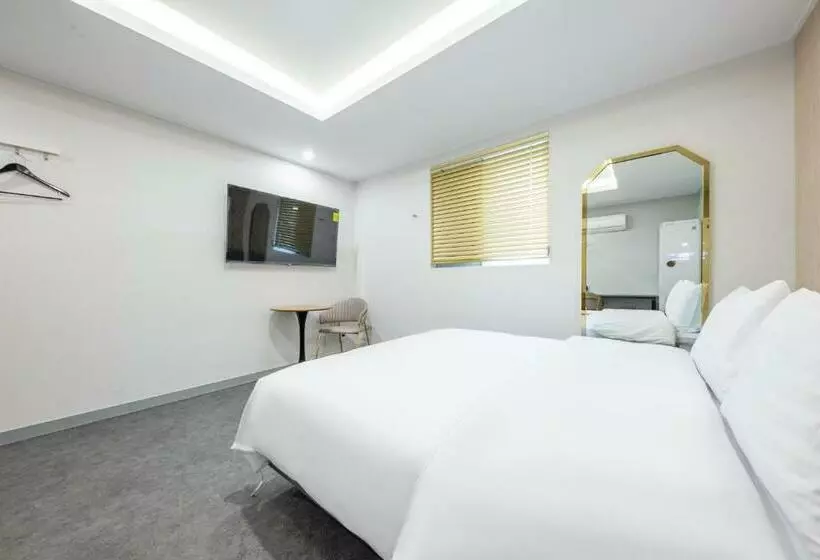 Hotelli 24st.prestige