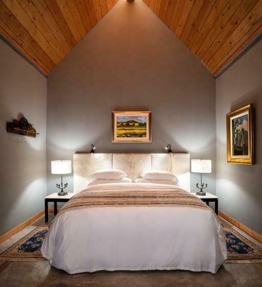 فندق Las Liebres Restaurant &