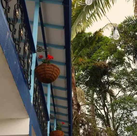 ペンション Vista Farallones