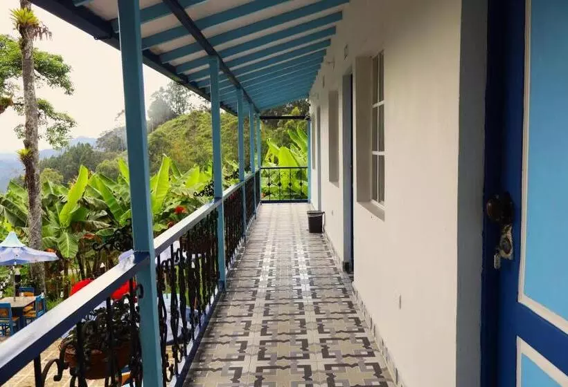 ペンション Vista Farallones