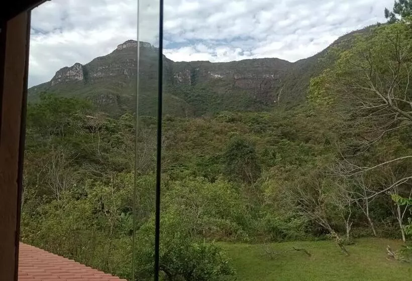 ユースホステル Pousada Canto Das Cachoeiras