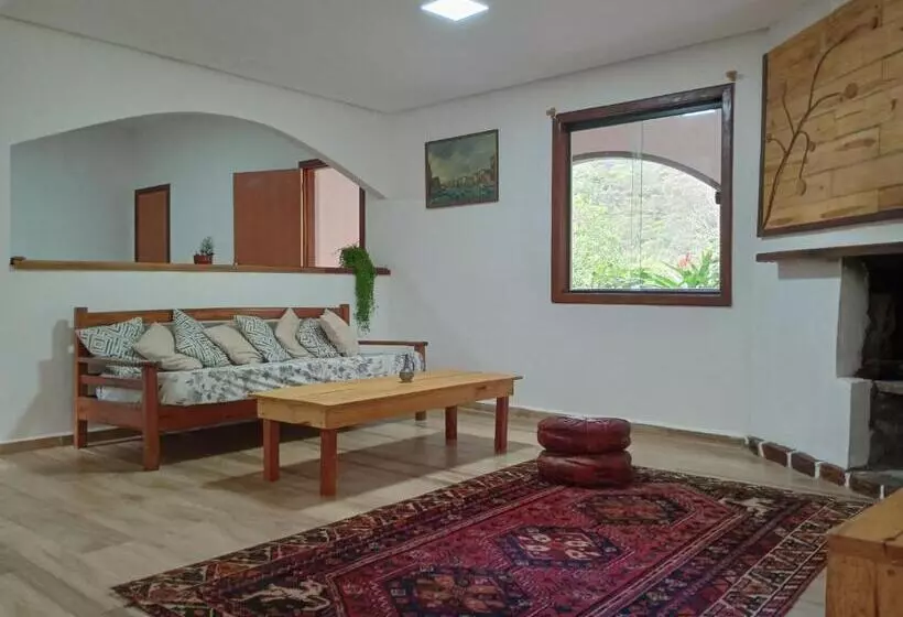 ユースホステル Pousada Canto Das Cachoeiras