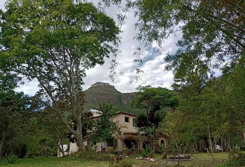 ユースホステル Pousada Canto Das Cachoeiras