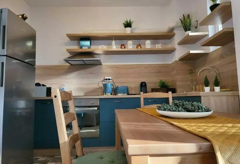 Bed and Breakfast Dinvis Apartments