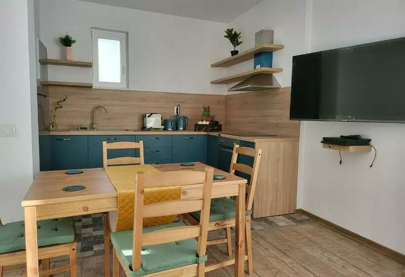 Bed and Breakfast Dinvis Apartments