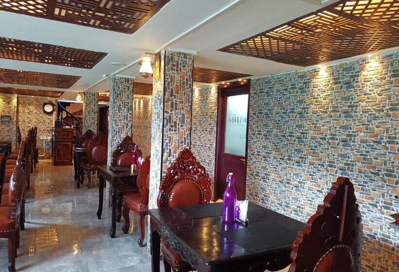 فندق Hyders Park  The Luxury