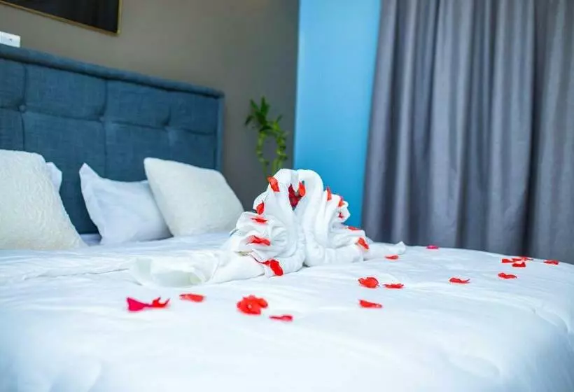 ホテル Piano & Gold Collections, Peduase