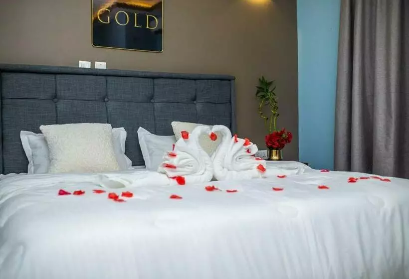 ホテル Piano & Gold Collections, Peduase