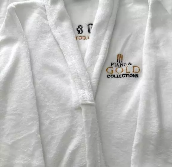 ホテル Piano & Gold Collections, Peduase