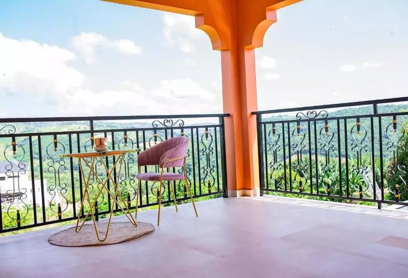 ホテル Piano & Gold Collections, Peduase