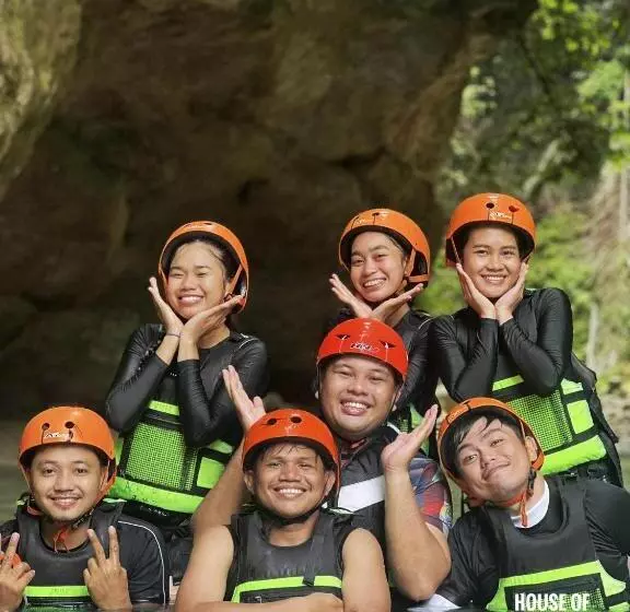 Retkeilymaja House Of Tamse Laagans Inn