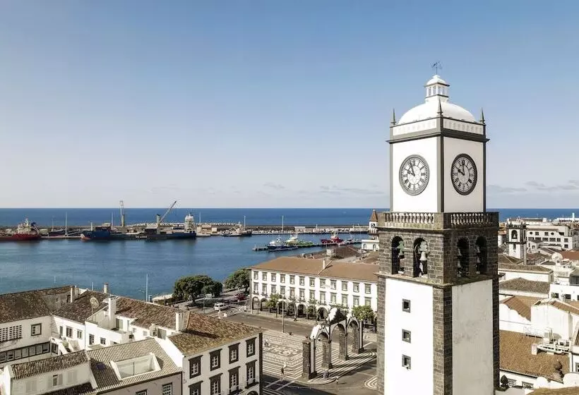 Casa Da Galeria  Azores Art Of Hosting