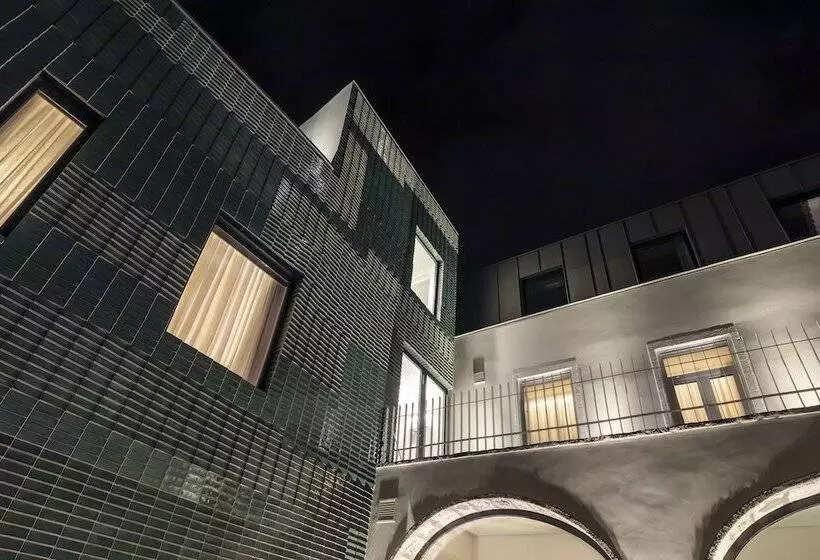 Casa Da Galeria  Azores Art Of Hosting