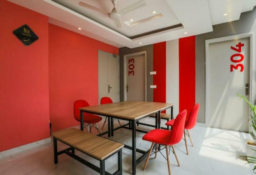 فندق Silver Star Inn Medanta