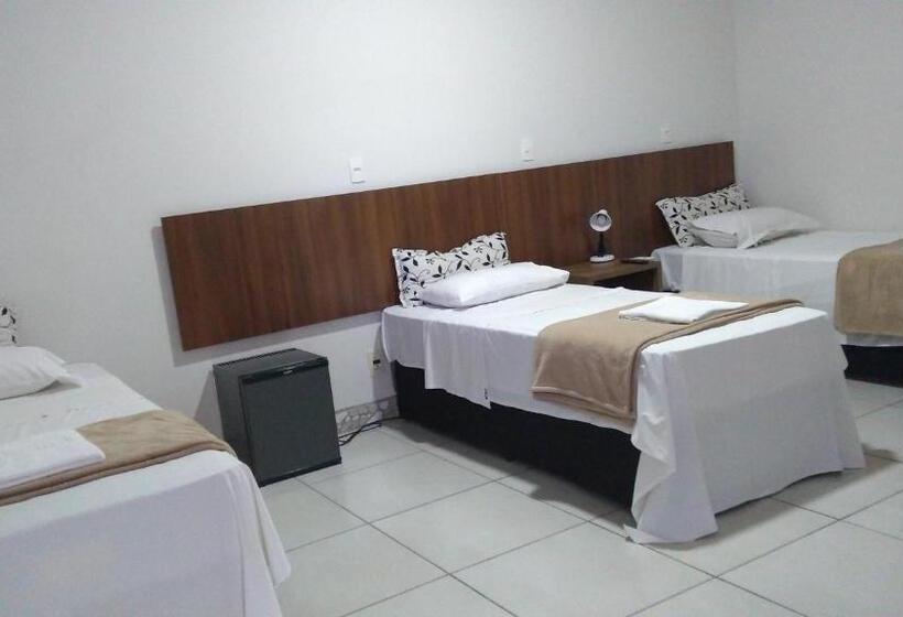 בית מלון כפרי E Pousada Oca