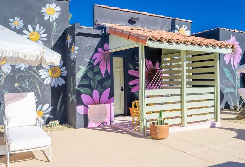 Отель Fleur Noire