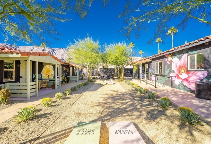 Отель Fleur Noire