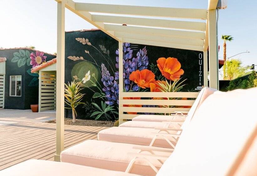 Отель Fleur Noire