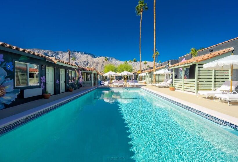 Отель Fleur Noire