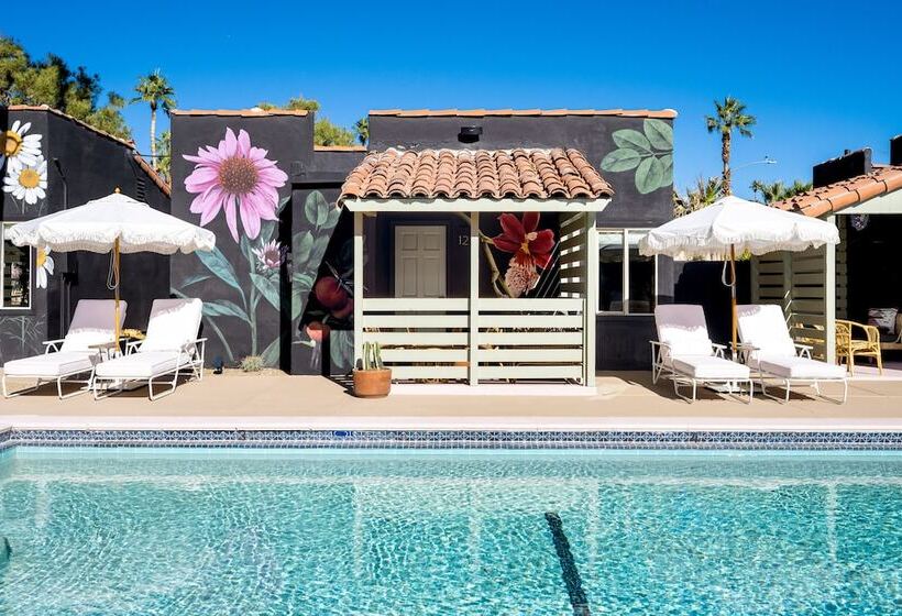 Отель Fleur Noire